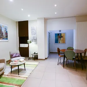 Du Mont Louis Hotel Parijs