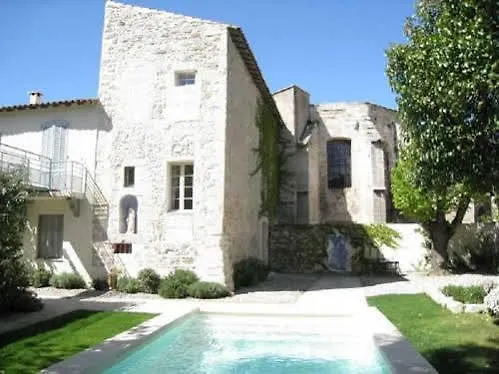 L'Observance Bed & Breakfast Avignon 2*,  France